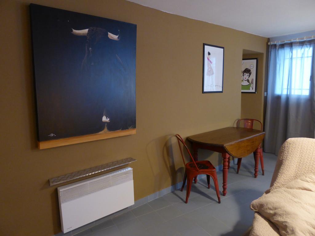 Le Planet 52 Apartment L'Isle-sur-la-Sorgue Ngoại thất bức ảnh